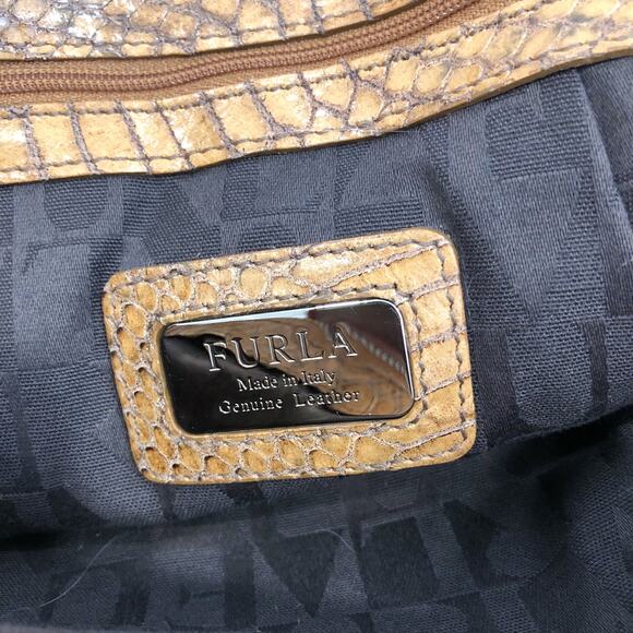 Furla Snake Embossed Shoulder Bag - Picture 6 of 10